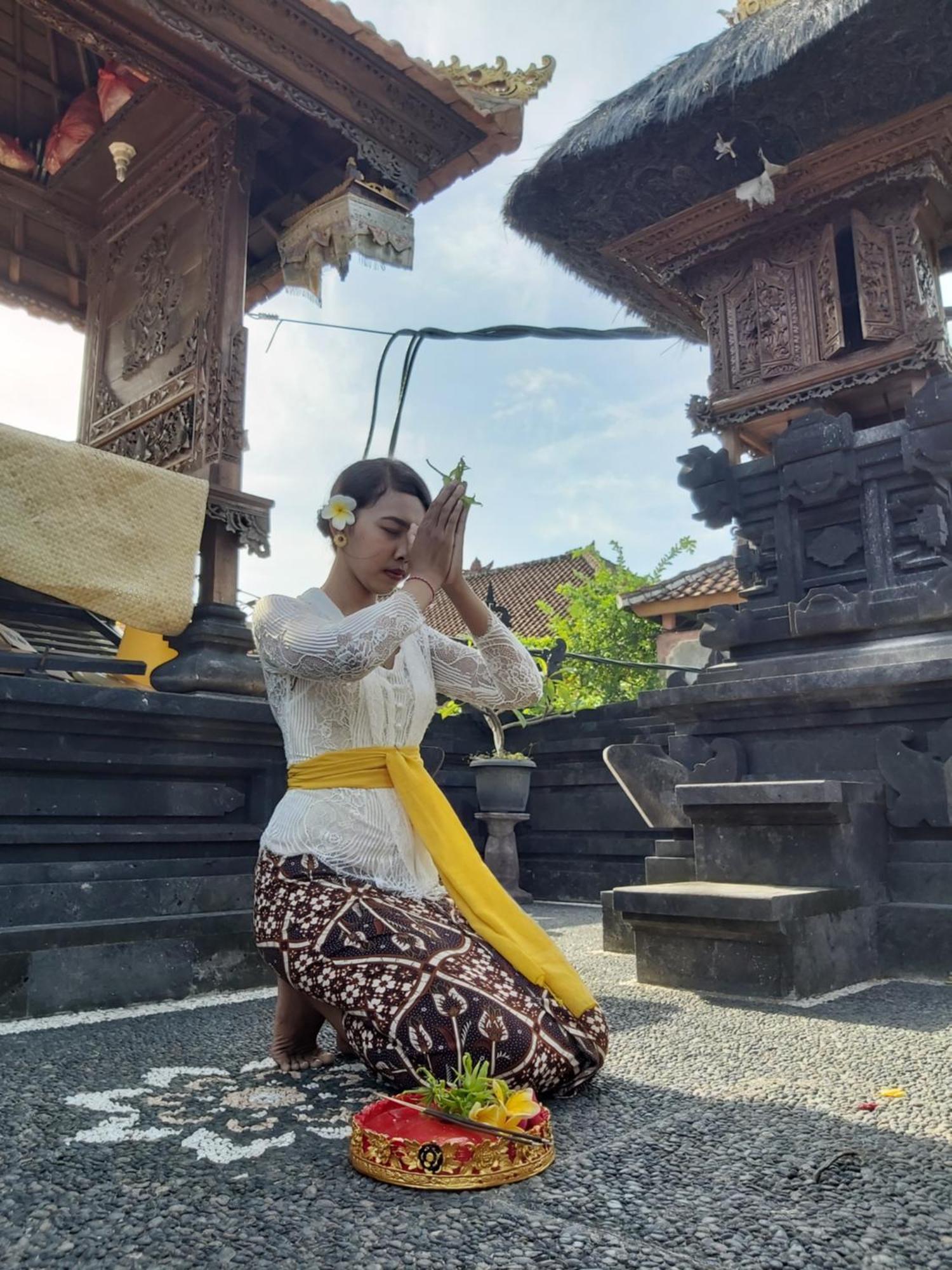 Genta House Hotel Kuta Lombok Buitenkant foto