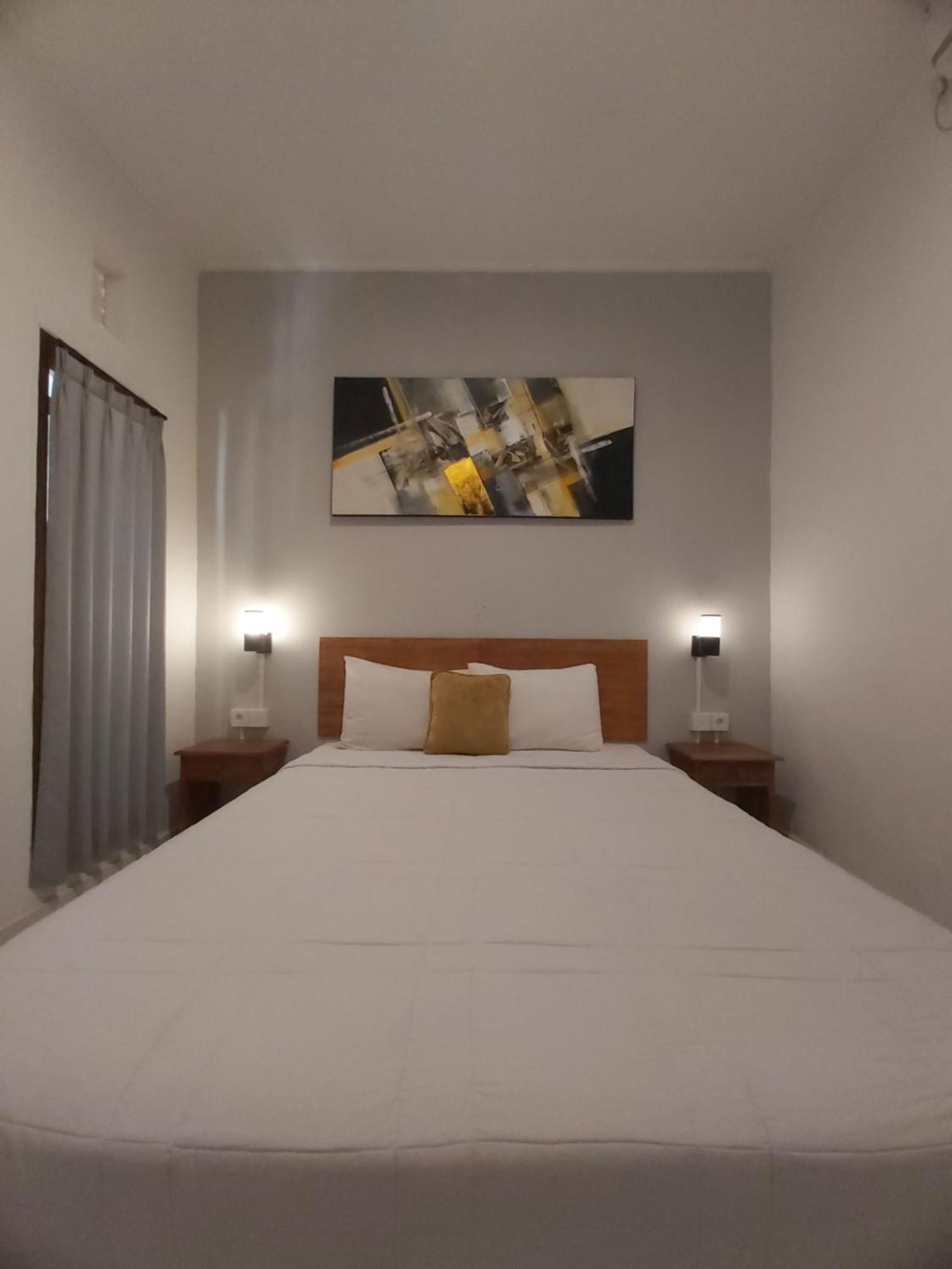 Genta House Hotel Kuta Lombok Buitenkant foto