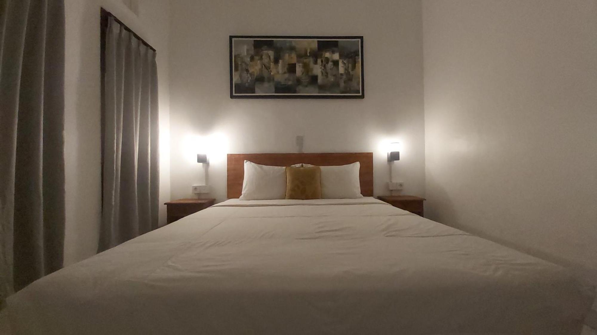 Genta House Hotel Kuta Lombok Buitenkant foto